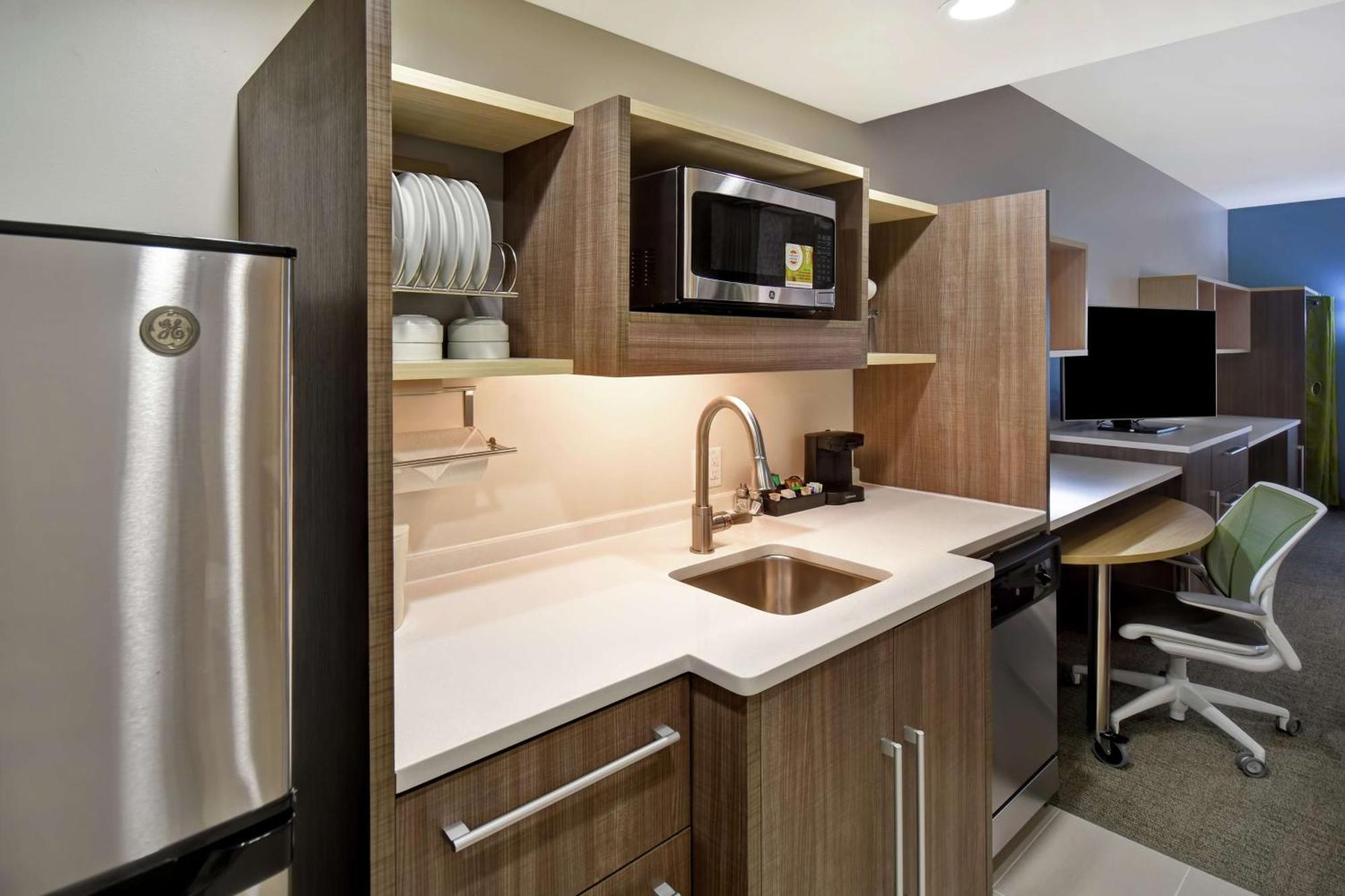 Home2 Suites By Hilton Frankfort Exterior foto