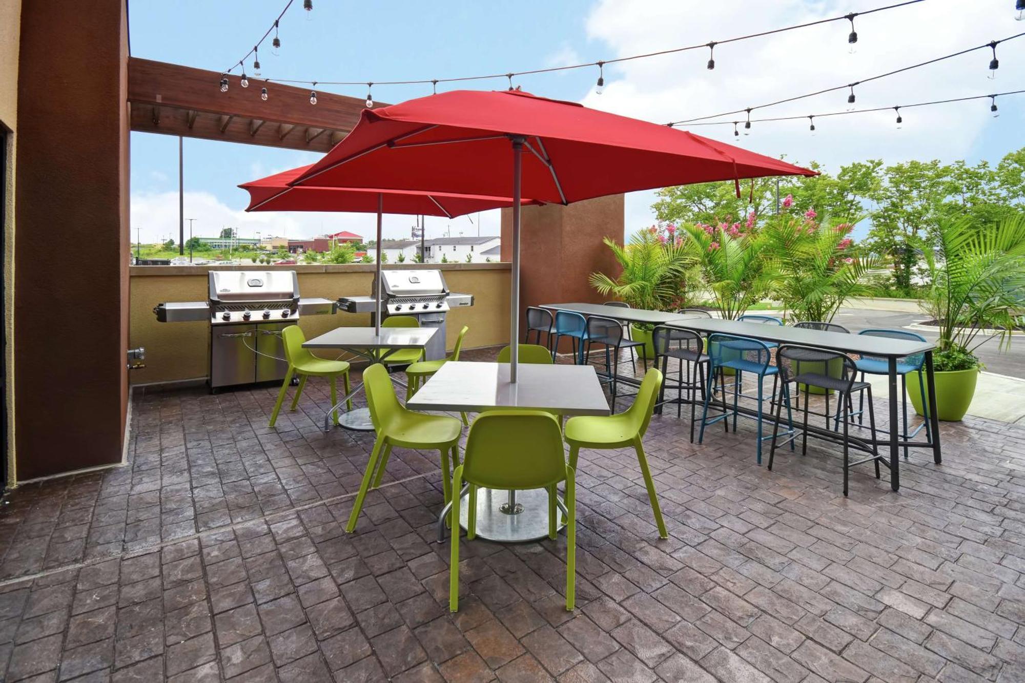 Home2 Suites By Hilton Frankfort Exterior foto
